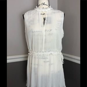 NWT Laundry by Shellie Segal white blouse